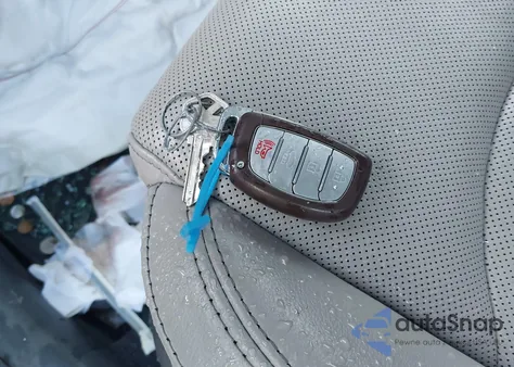 2016 Hyundai Sonata Limited z USA, uszkodzony, nr VIN 5NPE34AF8GH341831